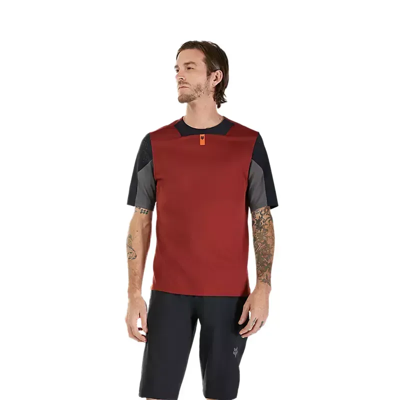 Fox Defend Short Sleeve Jersey in Rust Brown-2