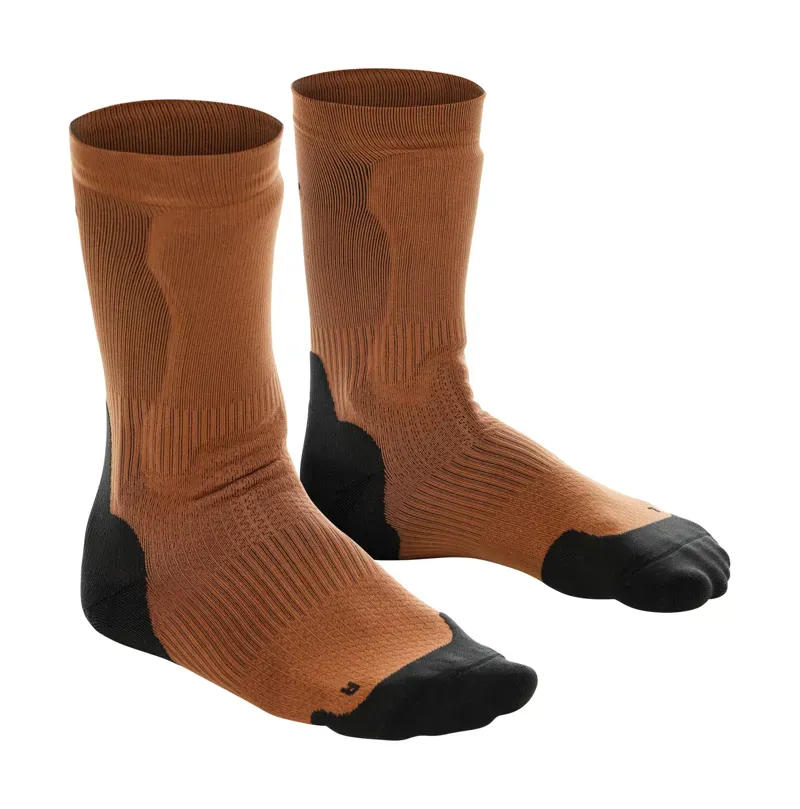 Dainese HGR Armoured Socks in Copper