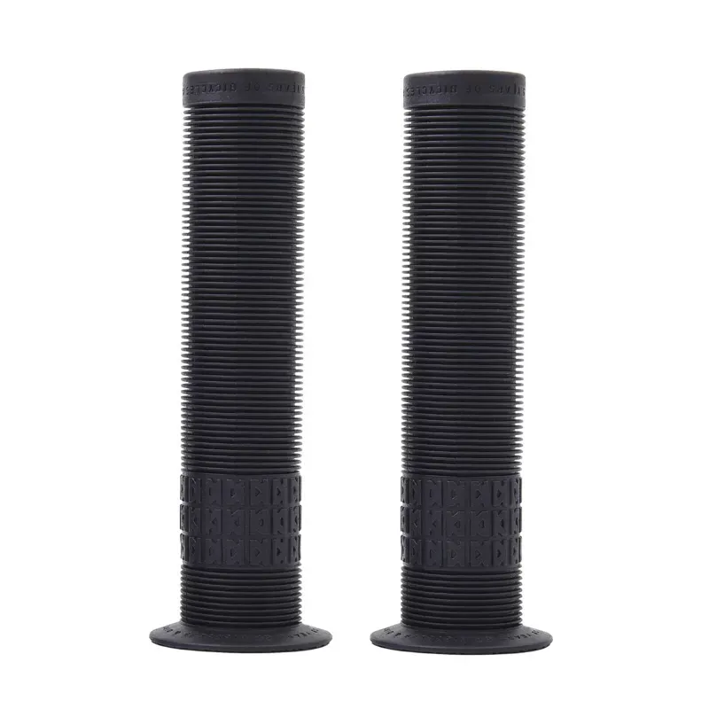 DMR 25 Year Flanged Grips in Black