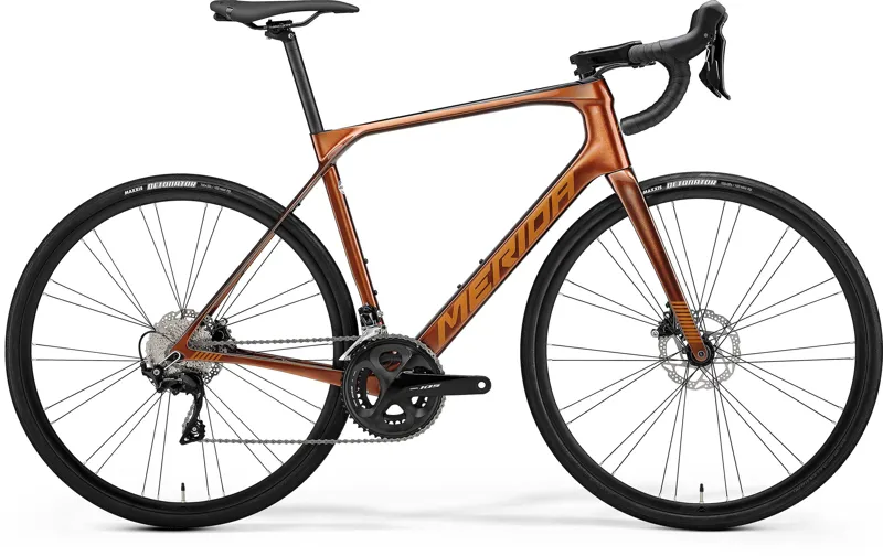 Merida carbon road bike hotsell