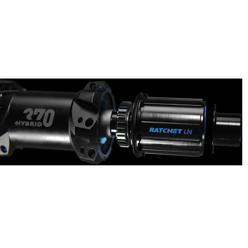 DT Swiss HU1900 QR 29in Shimano Rear Wheels in Black-2