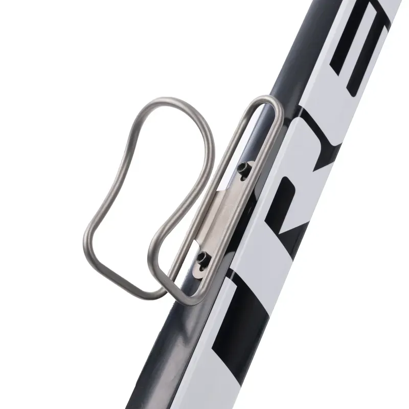 Oxford Titanium Bottle Cage in Silver-1