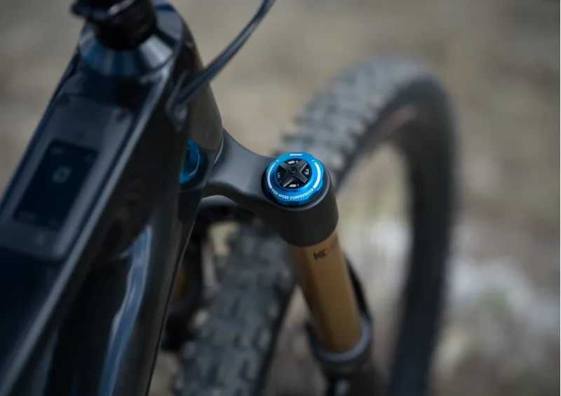 Amflow PL Carbon Pro 800Wh in Cosmic Black-3