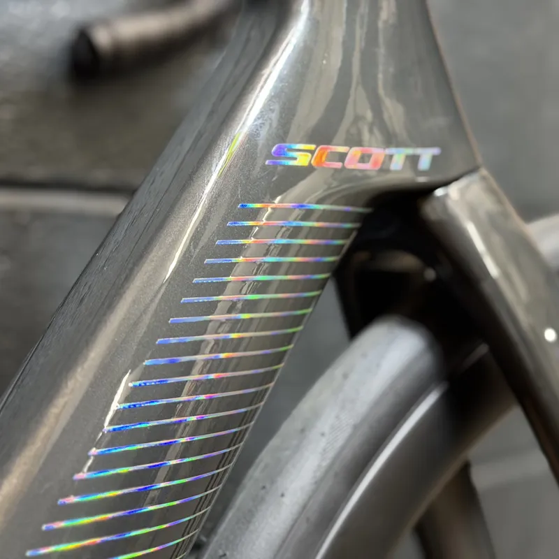 SCOTT Fastlane 20 Bike in Carbon Black-2