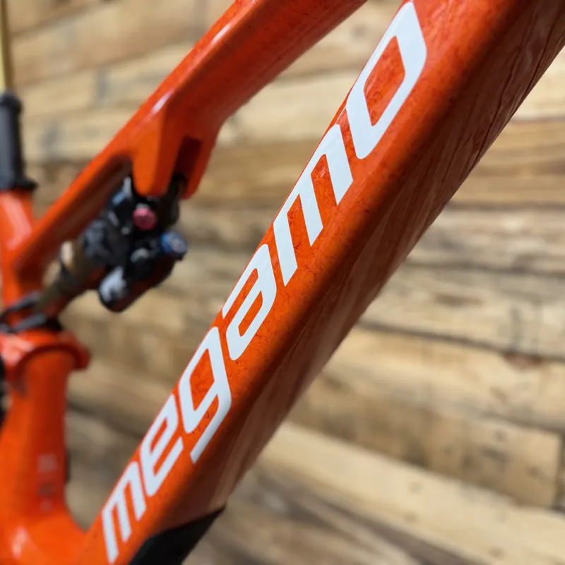 Megamo Reason CRB 03 in Orange-1