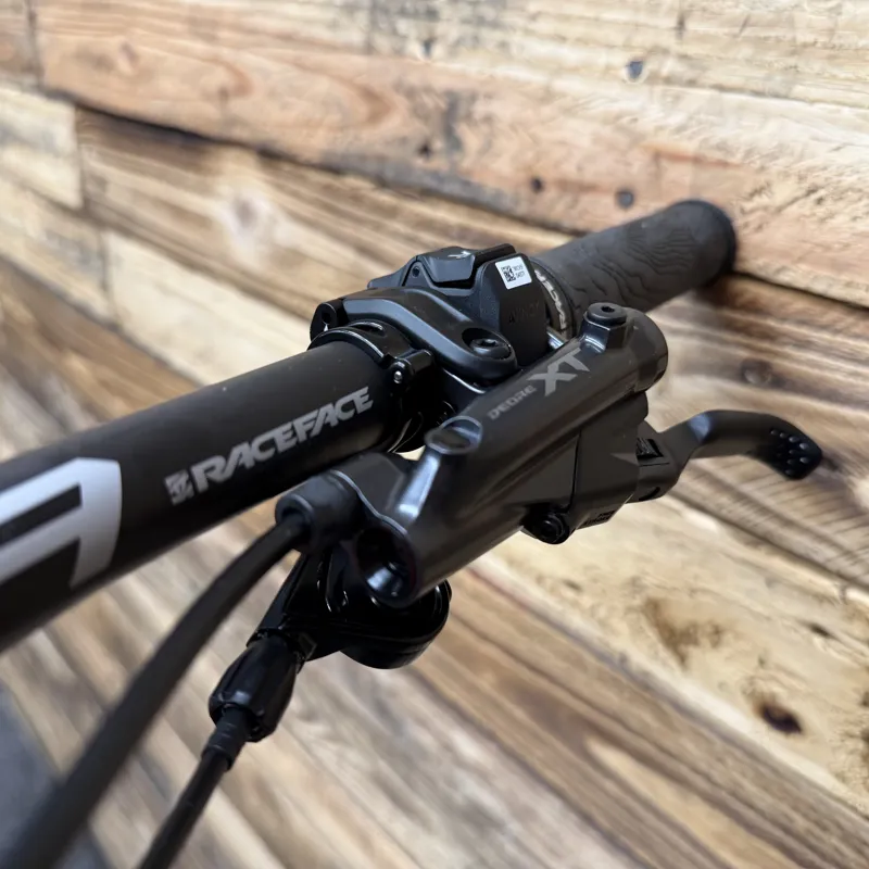 Megamo Reason CRB 03 in Orange-5