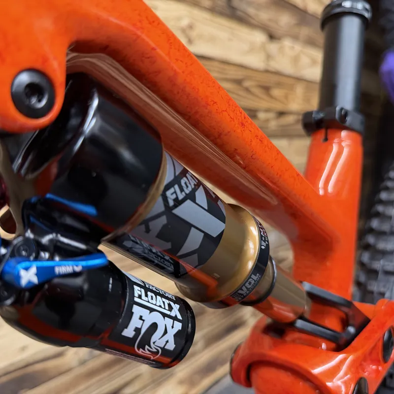 Megamo Reason CRB 03 in Orange-8