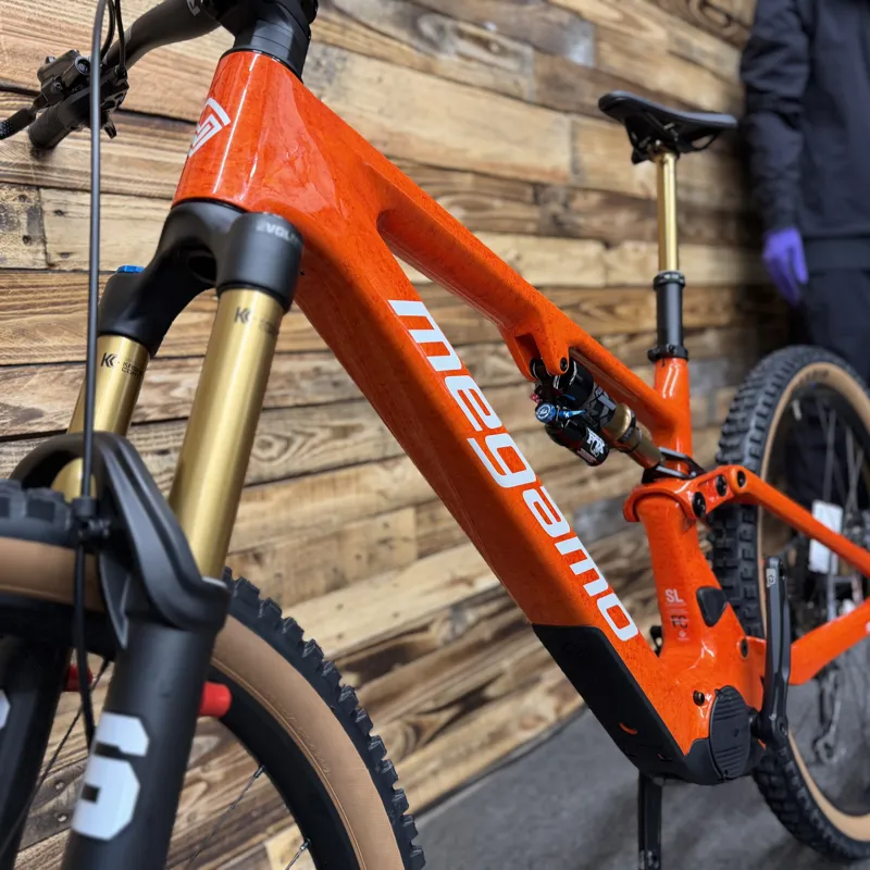 Megamo Reason CRB 03 in Orange-9