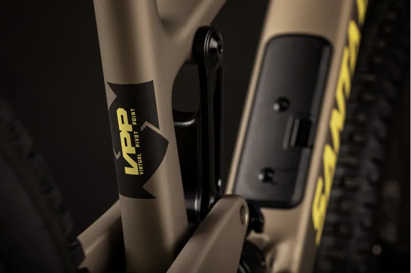 Santa Cruz 5010 Carbon MX R in Matte Nickel/Yellow-2