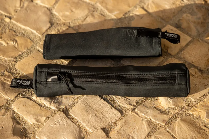 Santa Cruz Megatower 2 29er 2023 S Translucent Blue-1