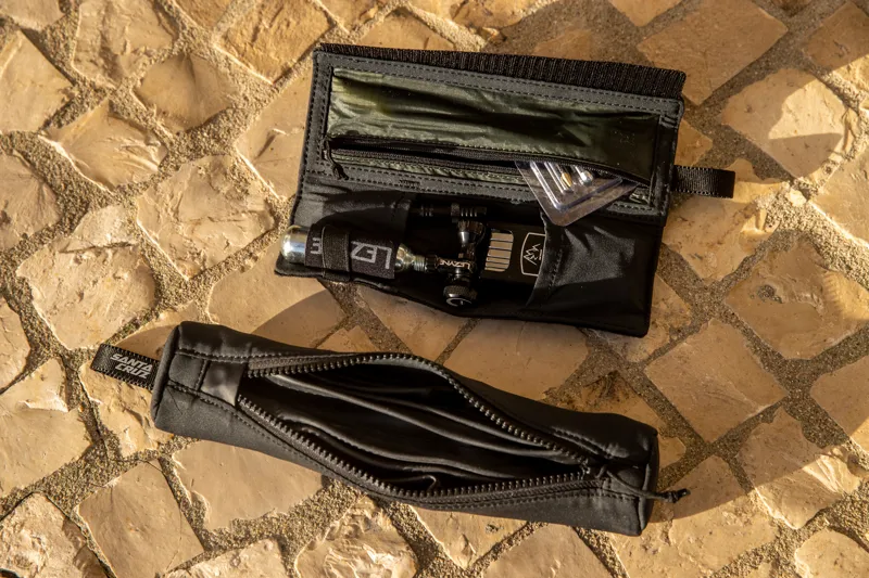 Santa Cruz Megatower 2 29er 2023 S Translucent Blue-2