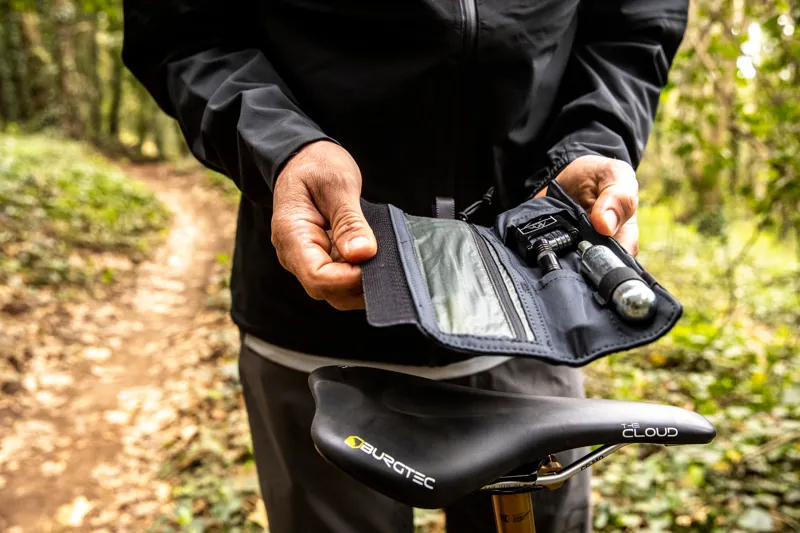 Santa Cruz Megatower 2 29er 2023 S Translucent Blue-3