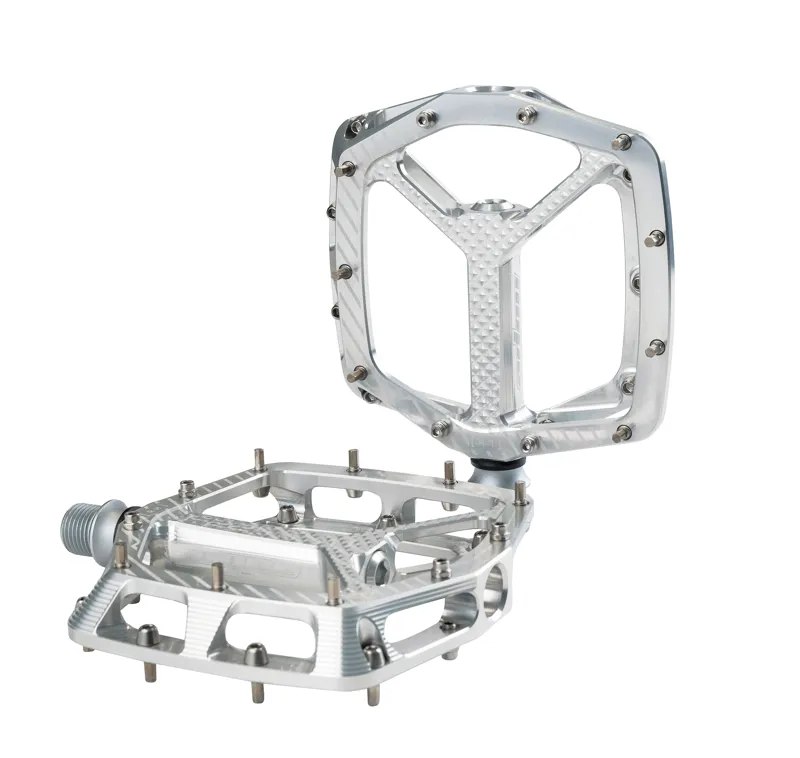 F22 Pedals - Pair - Silver
