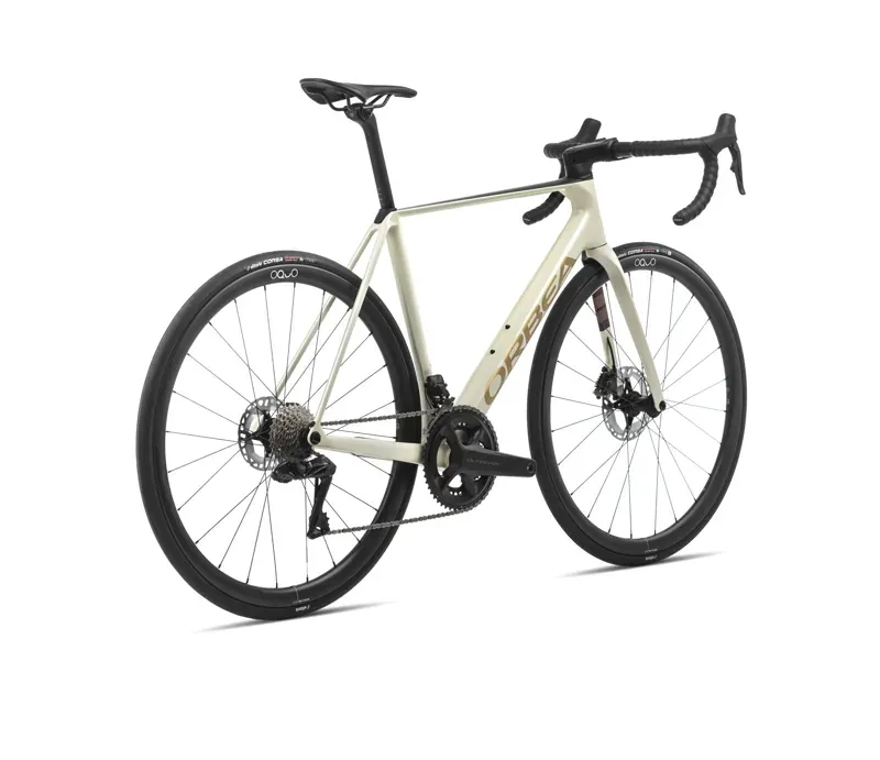Orbea Orca M35 Road Bike In White Burgundy/Vulca-3
