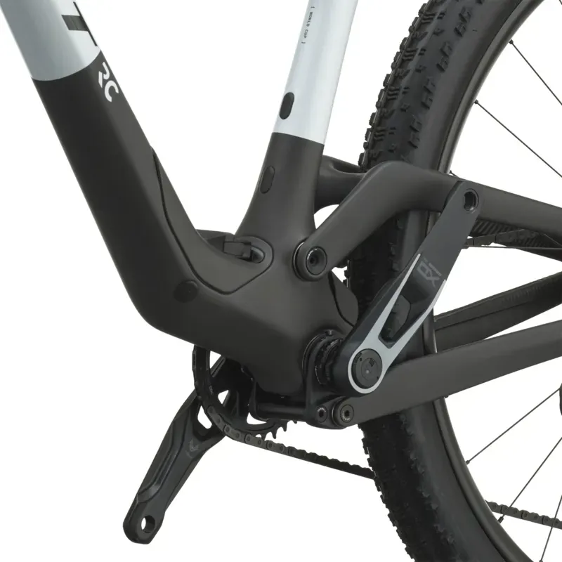 Scott Spark RC World Cup XC Mountain Bike in Cumulus White/Carbon Black-6