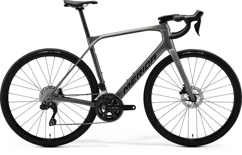 Merida Scultura Endurance 6000 Gravel Bike in Grey/Black